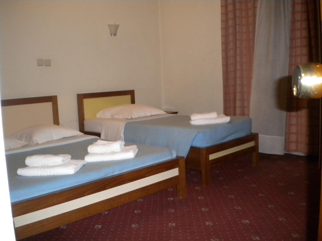 Athens Moka Hotel Bagian luar foto