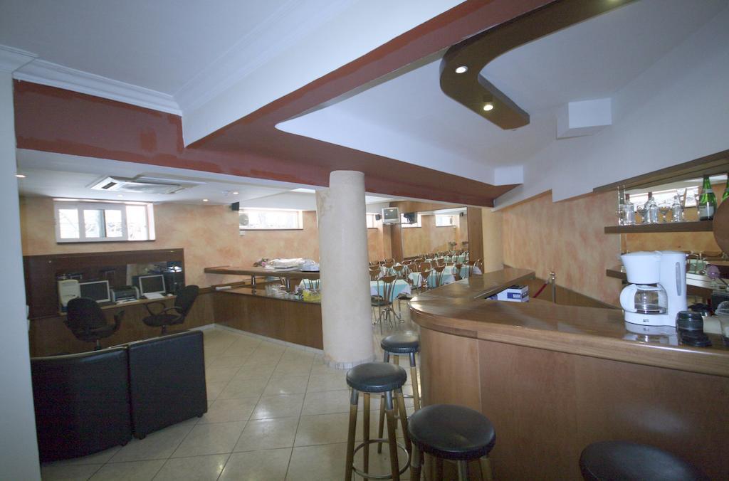 Athens Moka Hotel Bagian luar foto
